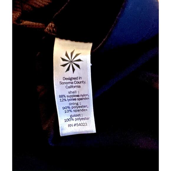 Athleta black pocket skort size medium - Picture 5 of 5